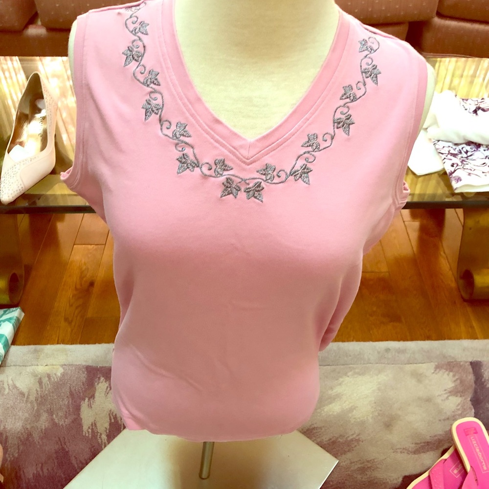 Ladies Beautiful Pink and Silver Top Cruise Wear
